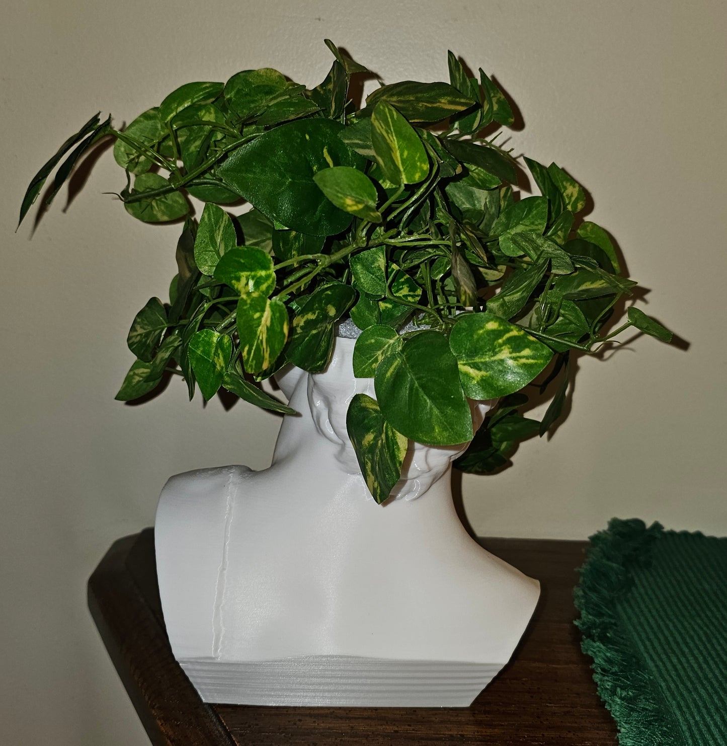 Michelangelo's 'David' Floral Arrangement - Philadendron Silk Plant