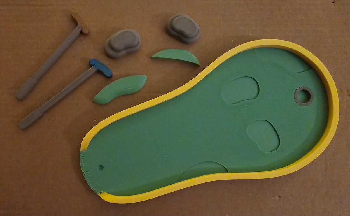 TIC-TAC-TOE: Desktop Golf